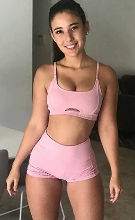 @angievarona onlyfans model wearing pink gym wear