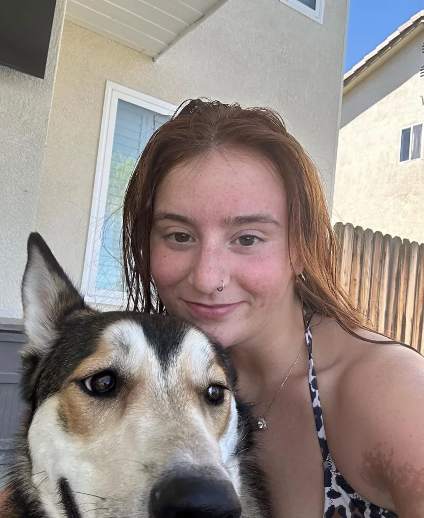 @mikailadancer onlyfans model with her dog