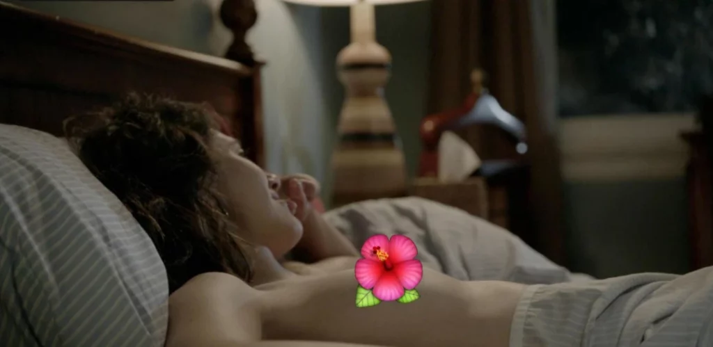 Emmy Rossum leaks in the movie Shameless. She is lying down to bed naked