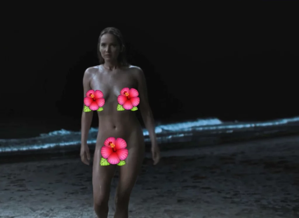 Jennifer Lawrence leaks in the movie No Hard Feelings. She is standing in beach naked