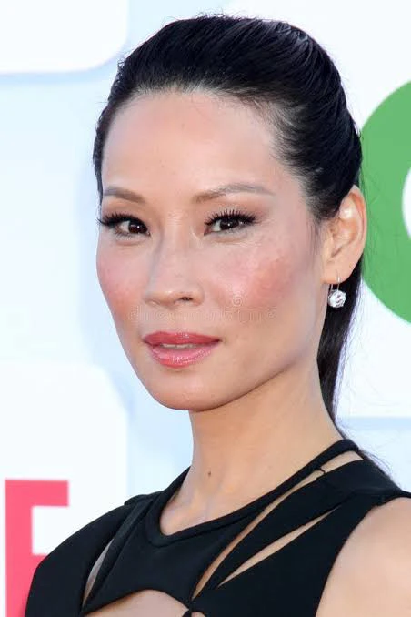 Lucy Liu picture wearing black top