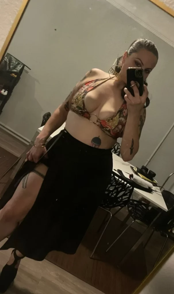 Bettie Bondage @bettiebondage sexy photo wearing a skirt