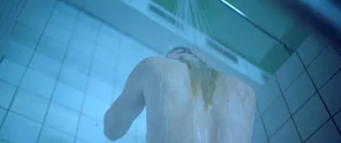 Sophie Turner leaks in the movie Survive. She is taking a shower naked