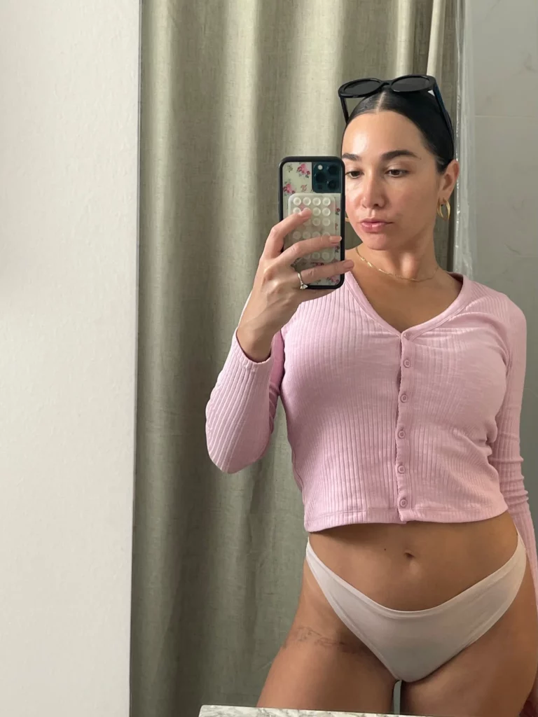 Karlee Grey (@karleegrey) OnlyFans model picture wearing pink top and white panty