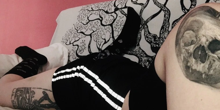 creator header picture