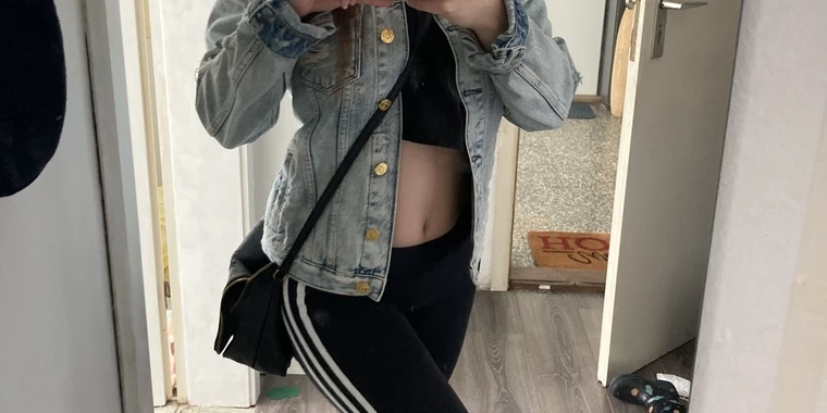 Anna-Li OnlyFans | @anna-li review (Leaks, Videos, Nudes)