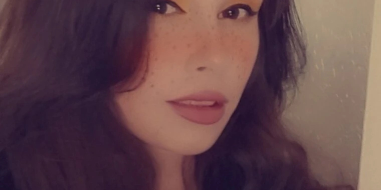 Zombrie OnlyFans | @briethezombie review (Leaks, Videos, Nudes)