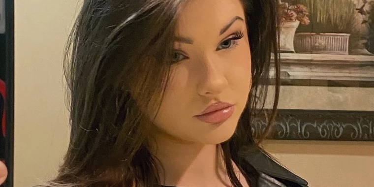Carissa Cole OnlyFans | @carissacole review (Leaks, Videos, Nudes)