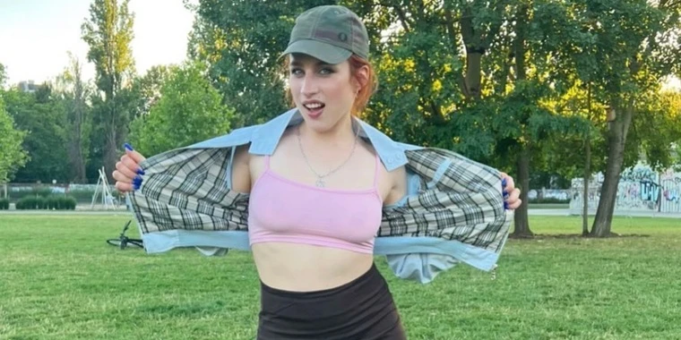 Angelina OnlyFans @chaos_glam review (Leaks, Videos, Nudes)