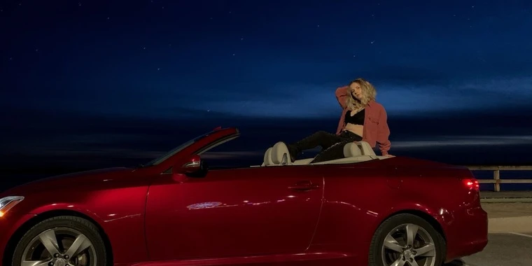 creator header picture