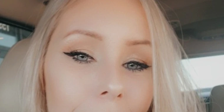 Christina OnlyFans | @chrissigirl review (Leaks, Videos, Nudes)