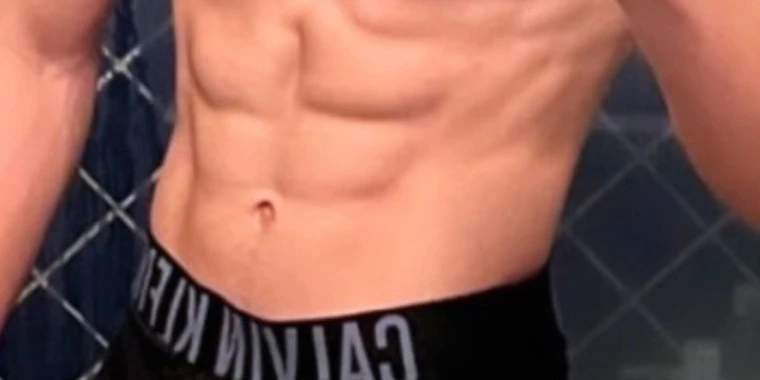 Danny E OnlyFans @dannye18 review (Leaks, Videos, Nudes)