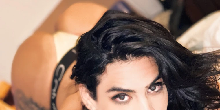 creator header picture