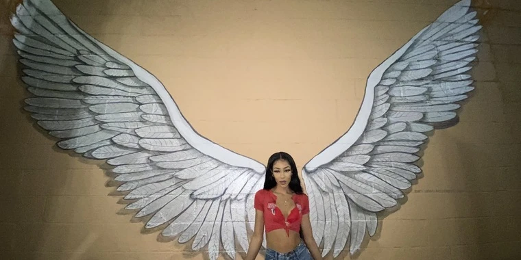 creator header picture