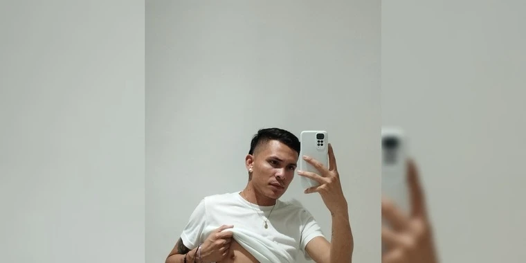 Alexander OnlyFans | @iam_xander review (Leaks, Videos, Nudes)