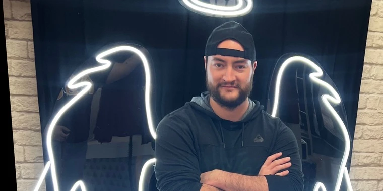 creator header picture