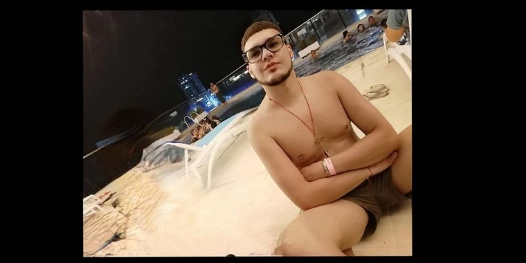 creator header picture