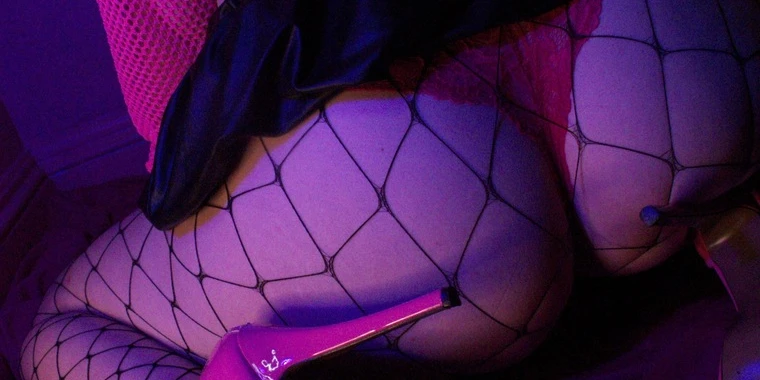 creator header picture