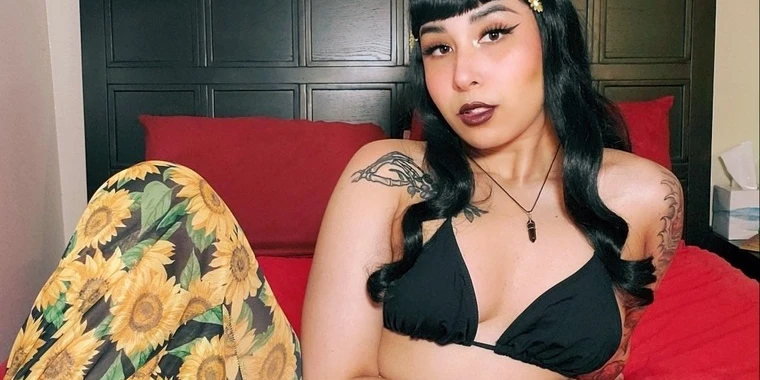 creator header picture