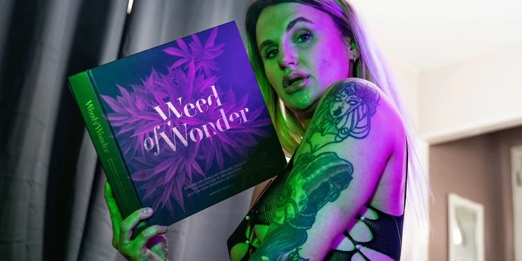 creator header picture