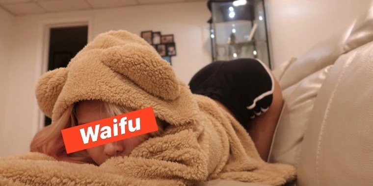 creator header picture