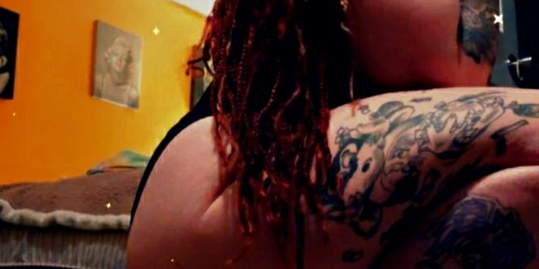 creator header picture