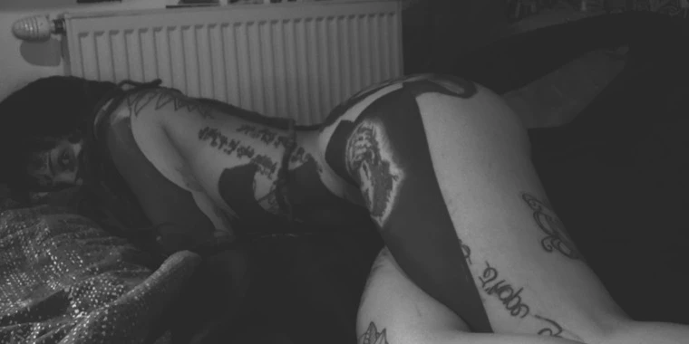 creator header picture