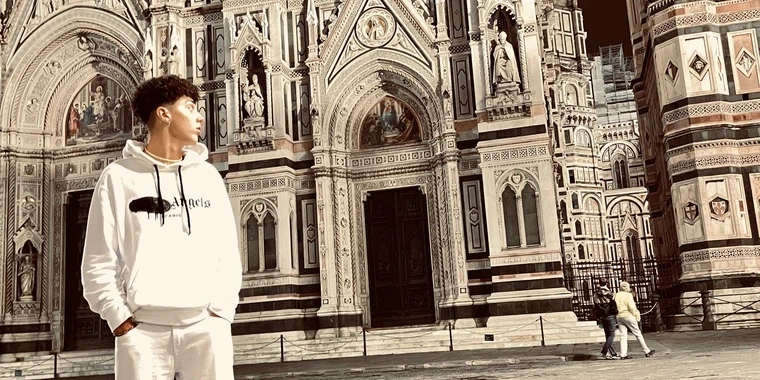creator header picture