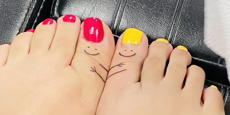creator header picture