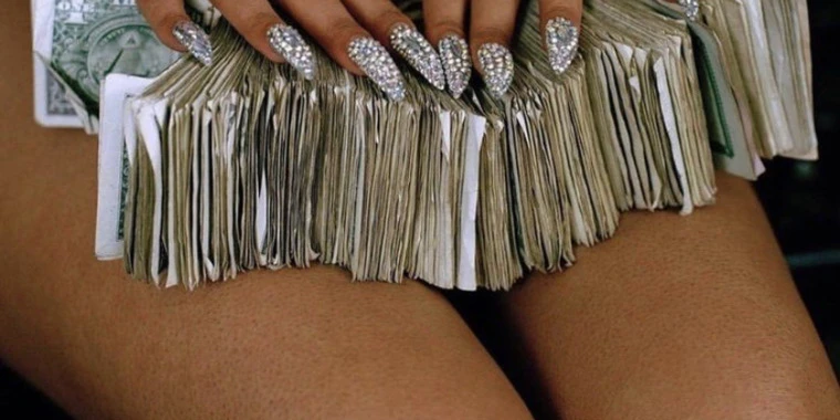 creator header picture