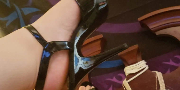 creator header picture