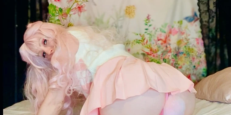 creator header picture