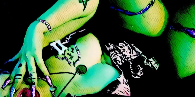 creator header picture