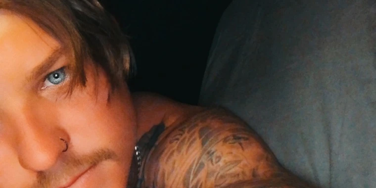creator header picture
