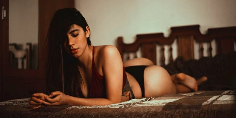 creator header picture
