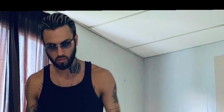 creator header picture