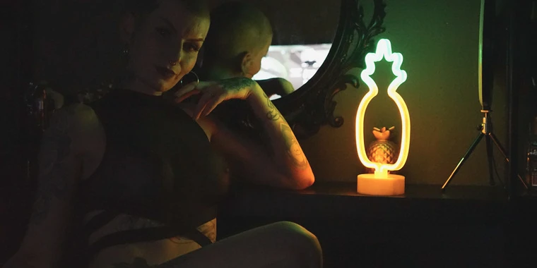 creator header picture
