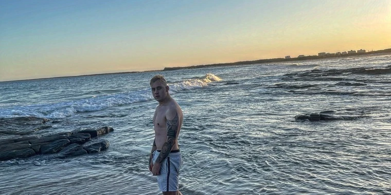 creator header picture