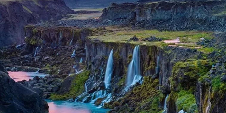 creator header picture