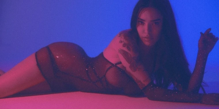 creator header picture