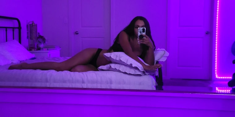 creator header picture