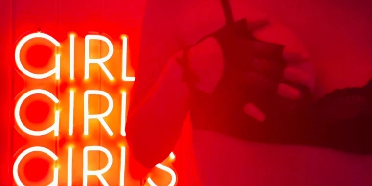creator header picture