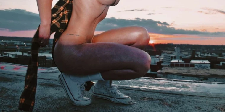 creator header picture