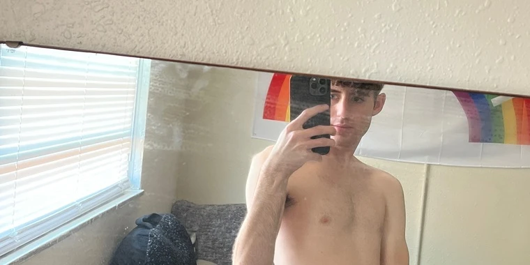 creator header picture