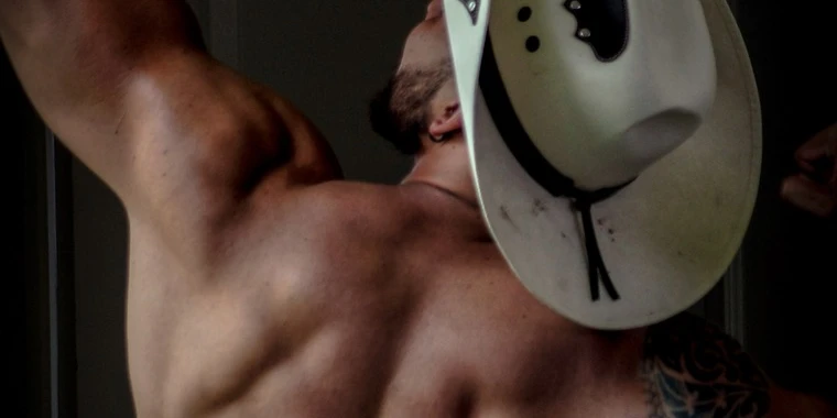 creator header picture