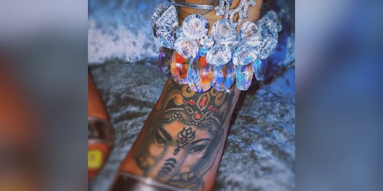 creator header picture