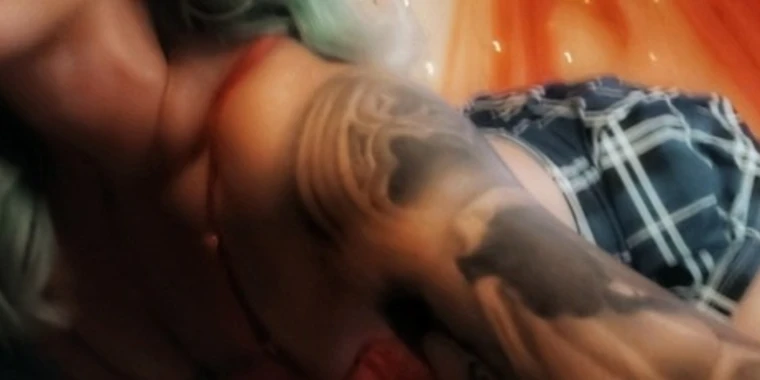 creator header picture