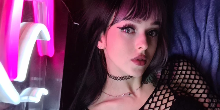 creator header picture