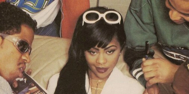 YOUR FAV SIREN OnlyFans @petitesirenn review (Leaks, Videos, Nudes)