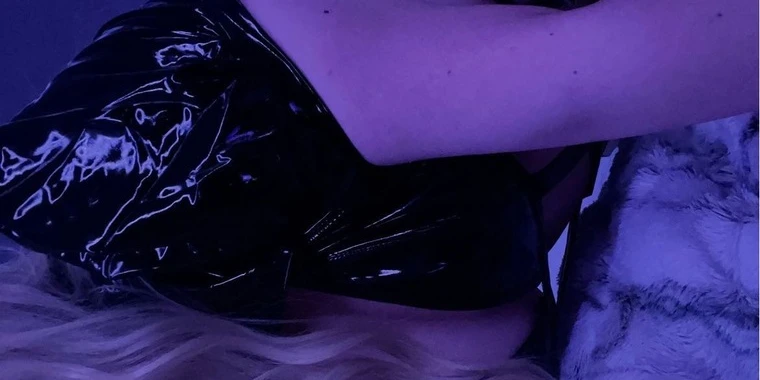 creator header picture